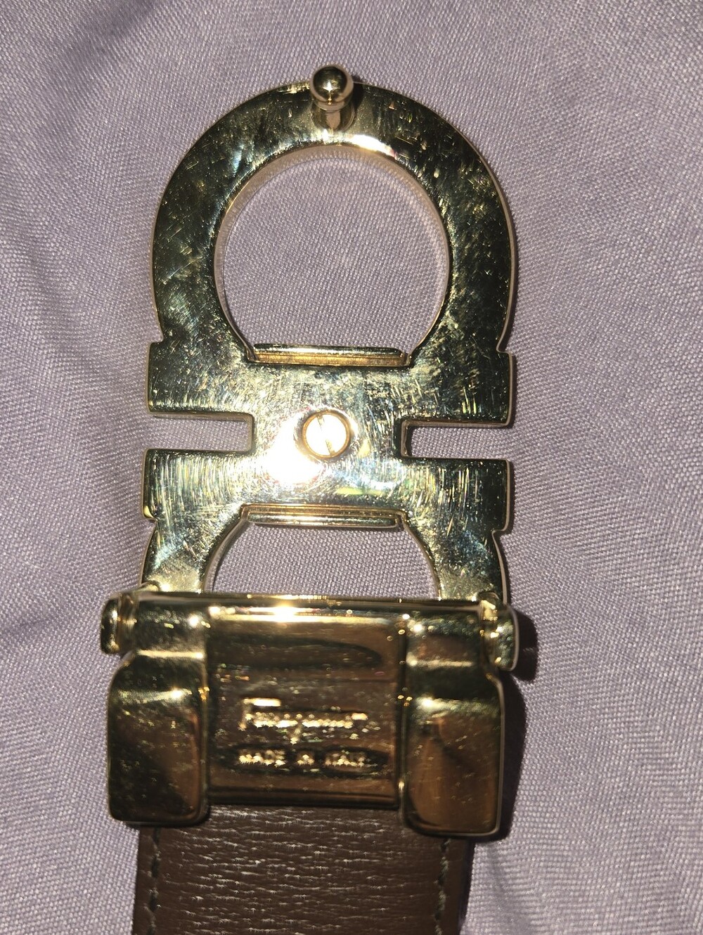 ✨️🚨Salvatore Ferragamo Gold Plate Belt Buckle🚨✨️ - Picture 3 of 3